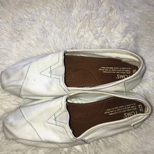Toms white slip one women’s size 10